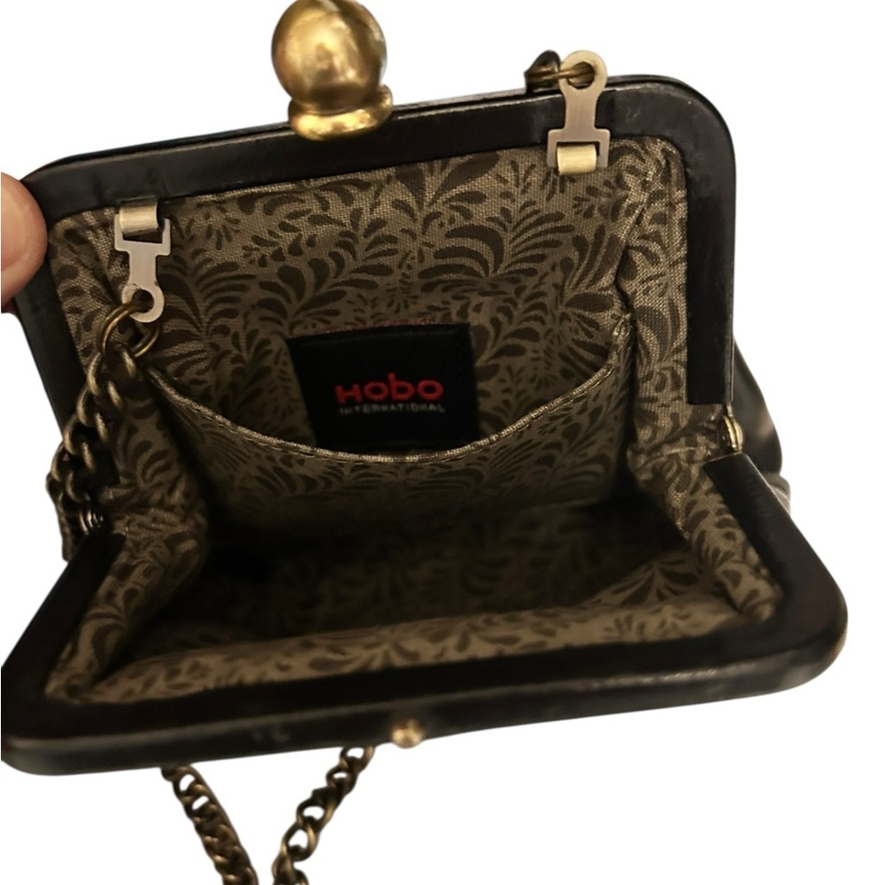 Hobo International Pewter Chain Strap Clutch Bag Black Leather KISS Lock EC - Picture 8 of 13